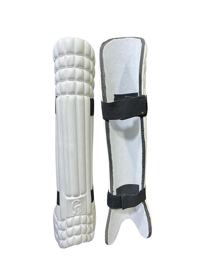 CA Fielding Pads Moulded Shin Guards - Image 1