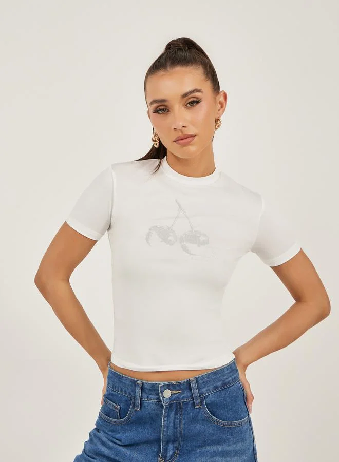 Styli Graphic Print Round Neck Crop T-Shirt