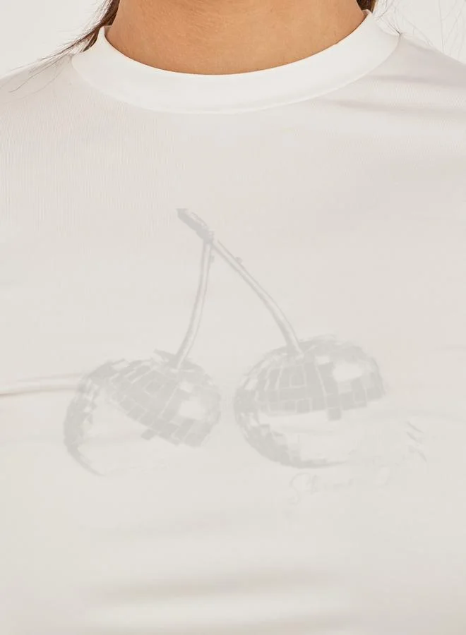 Styli Graphic Print Round Neck Crop T-Shirt