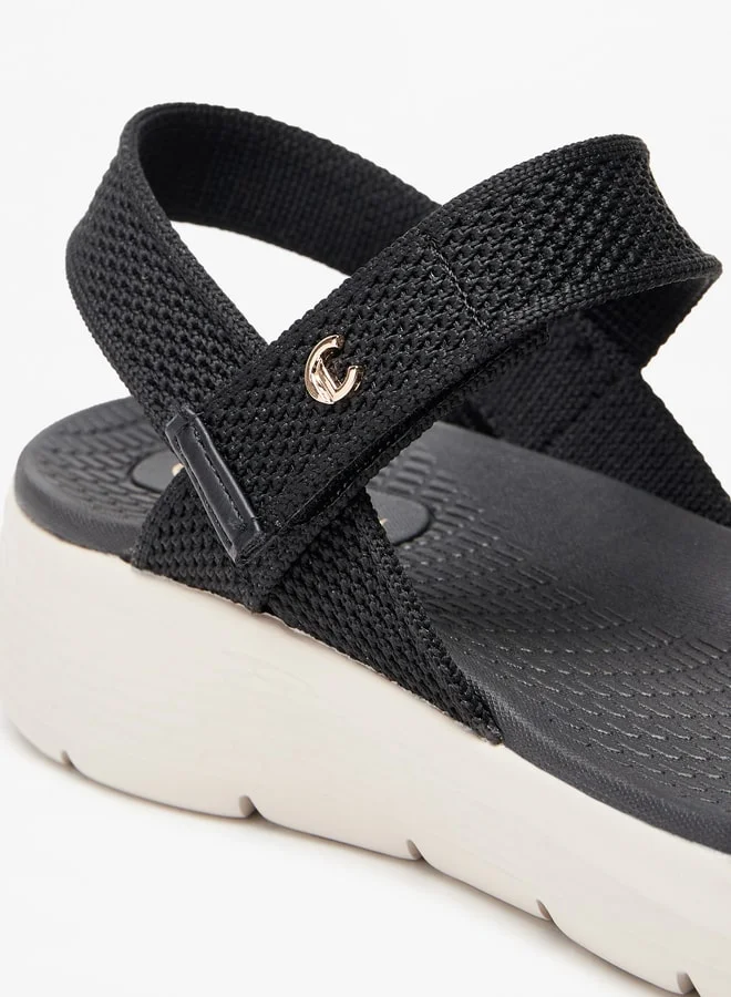 لو كونفورت Women's Textured Flyknit Sandals with Hook and Loop Closure