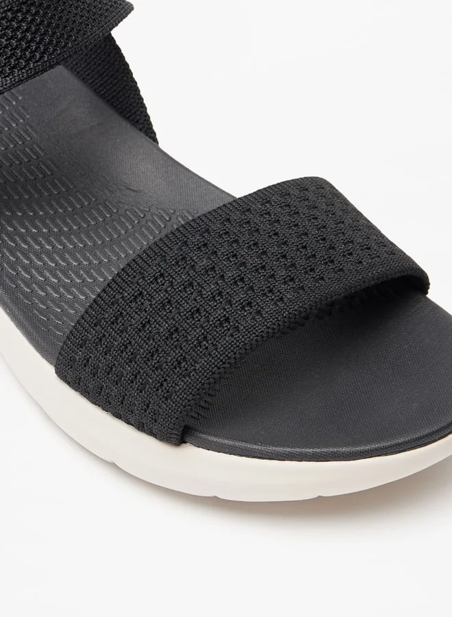 لو كونفورت Women's Textured Flyknit Sandals with Hook and Loop Closure