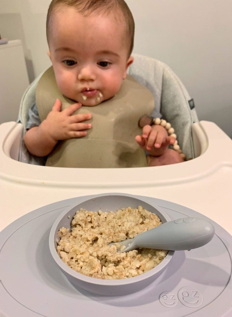 كويكر 50 قطعة من دقيق الشوفان الفوري البسيط مناسب كغذاء للأطفال بنكهة الشراب الذهبي مغلفة بشكل فردي - Image 3