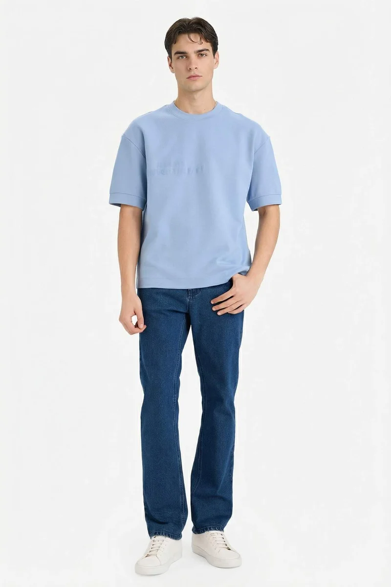 ديفاكتو Loose Fit Printed Crew Neck Short Sleeve T-Shirt