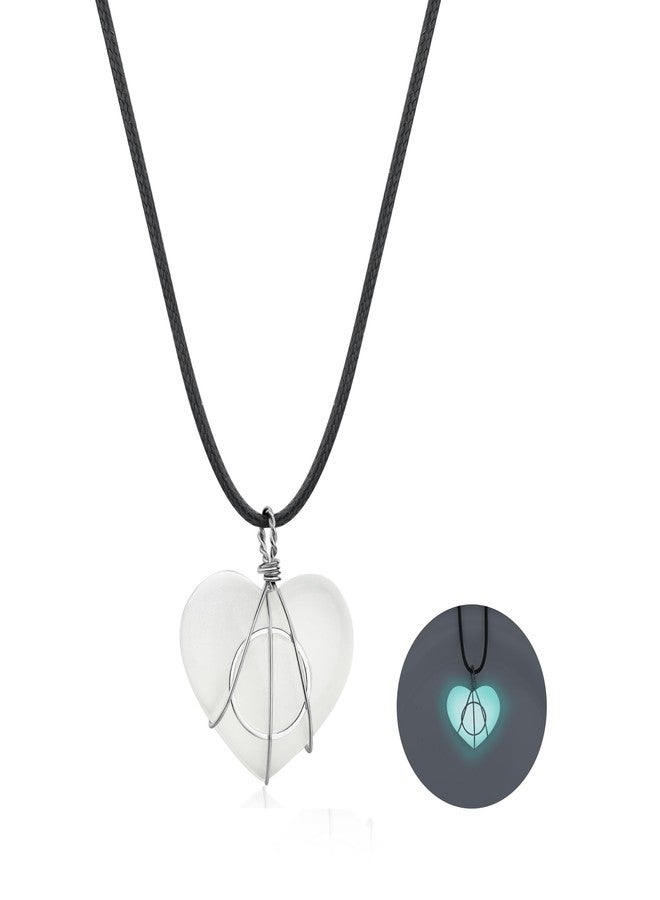 BENBIYO Werewolf Heart Glowing Moonstone Necklace Willa Glow in the Dark Dress Up Accessories - Image 1
