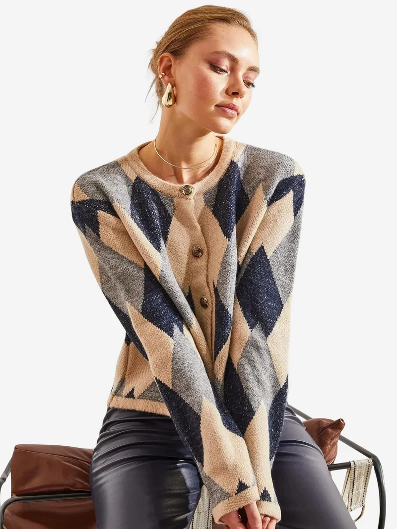Bianco Lucci LUCCI Geometric Knitwear Button-Up Crop Cardigan
