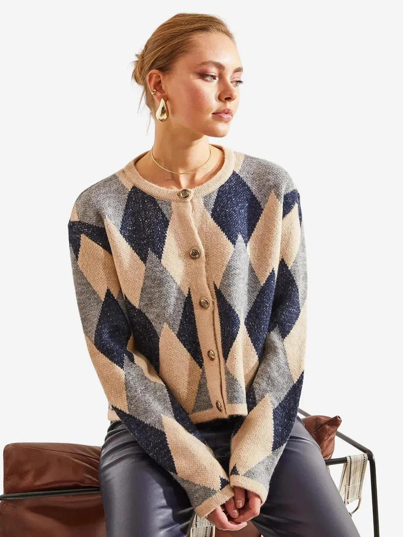 Bianco Lucci LUCCI Geometric Knitwear Button-Up Crop Cardigan