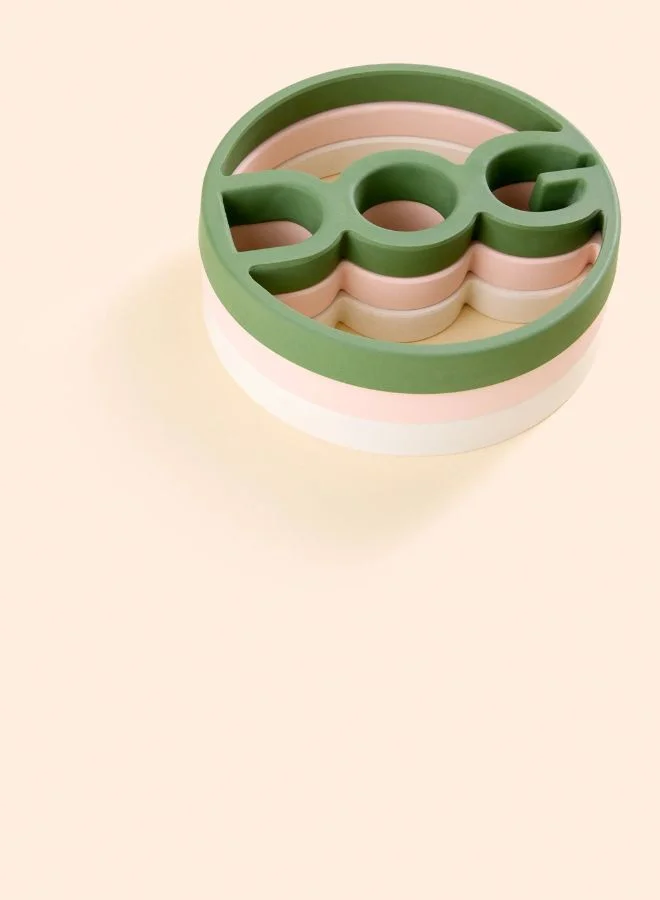 Dog by Dr. Lisa Small Corner Dog Bowl | Dog Bowl | Space-Saving Pet Feeding Bowl | Corner Pet Bowl for Dogs | bowl for Pets | Pet Food Bowl | Dog Food Bowl | Small Corner Feeding Bowl