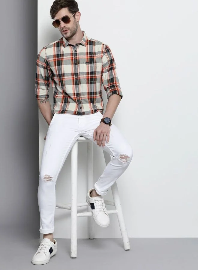 The Indian Garage Co Men Slim Fit Checkered Full Sleeves Cutaway Collar Casual Shirt