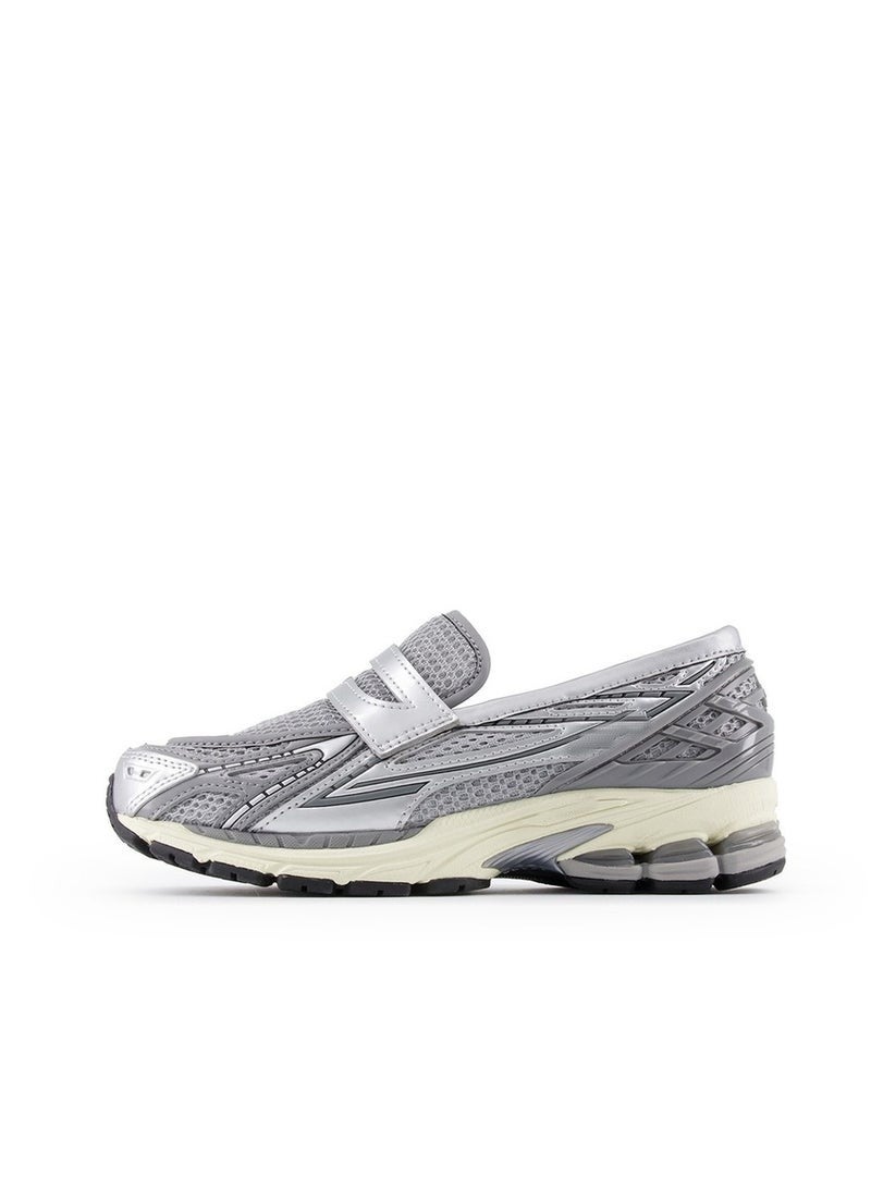 Loafers/Slip-on Shoes Silvery/Gray For Women/Men/Students - Image 1