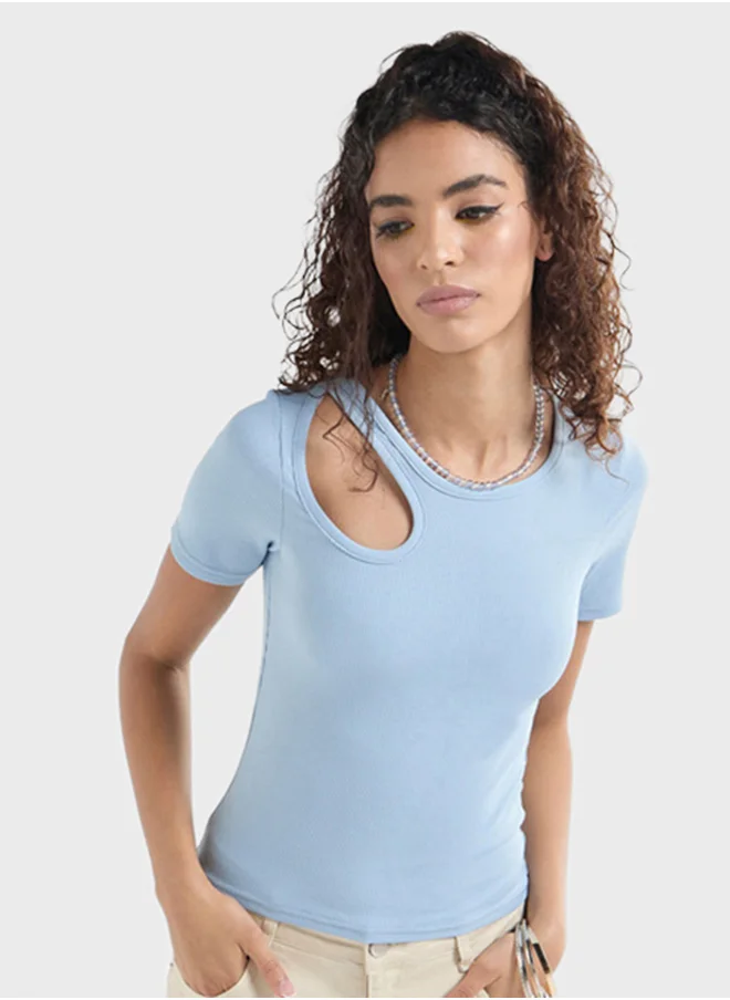 FAV Ribbed Crew Neck Cut Out Detail Top