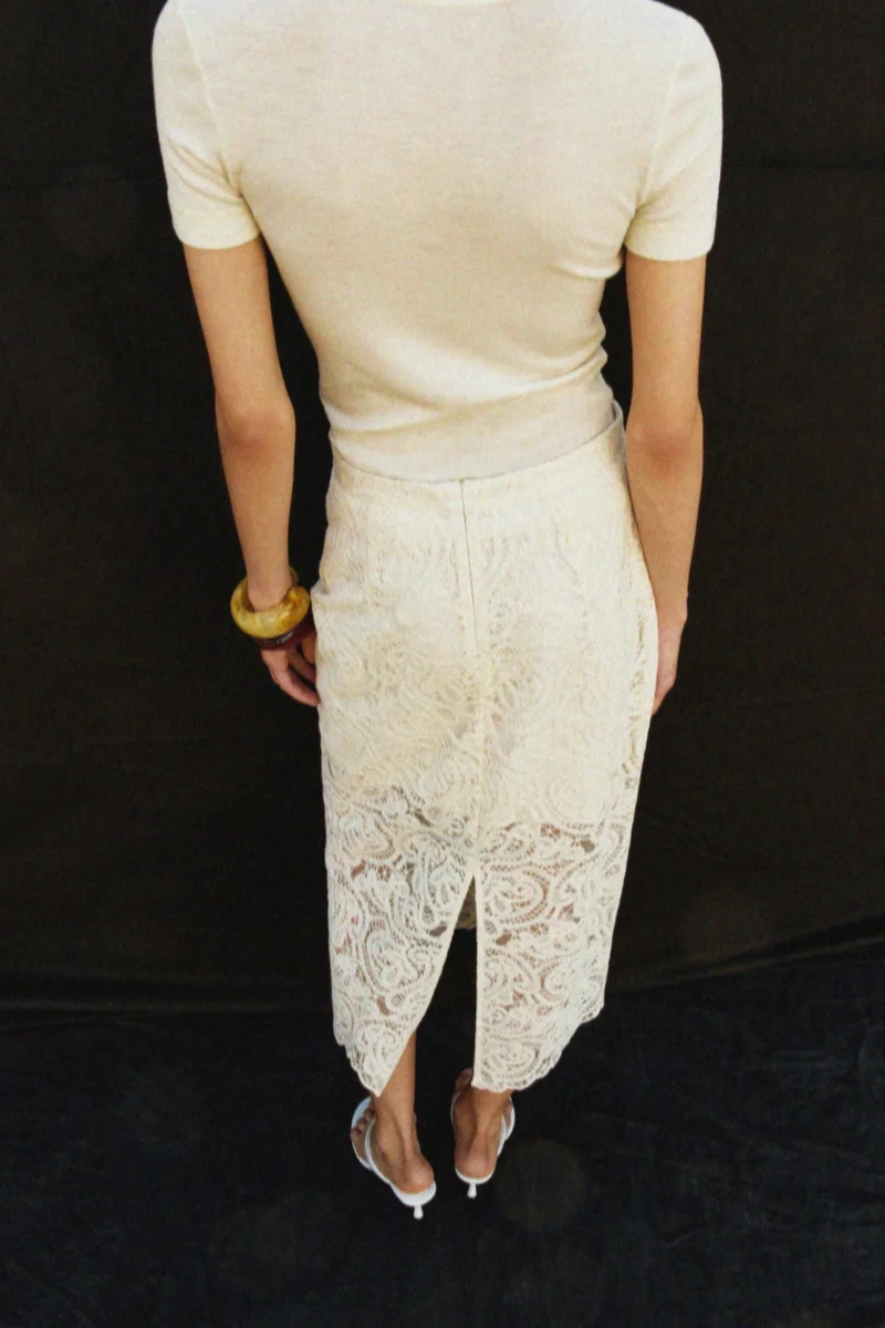 H&M Lace pencil skirt