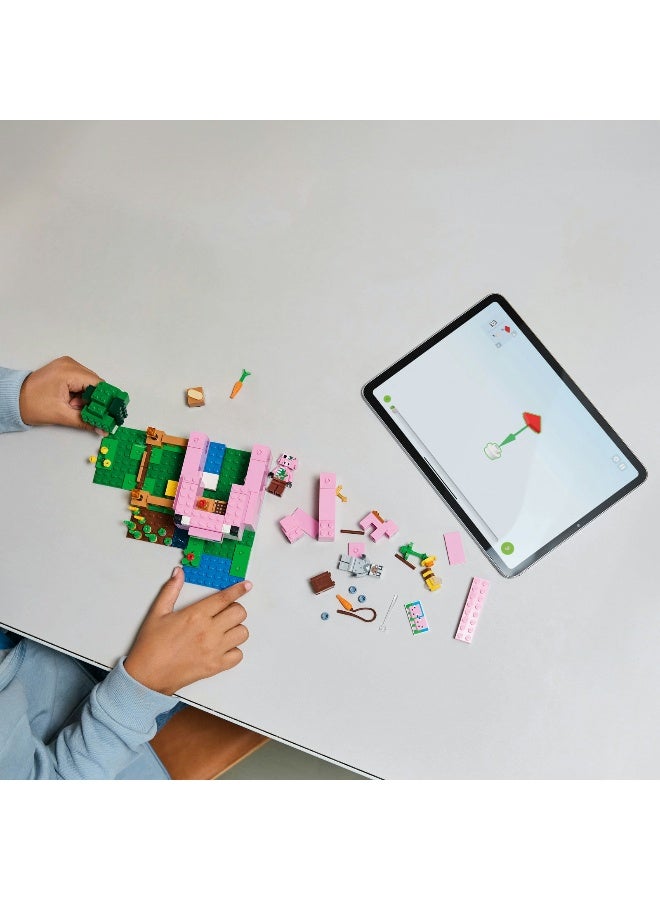 LEGO Minecraft The Baby Pig House 21268 Building Set (238 Pieces) - Image 4