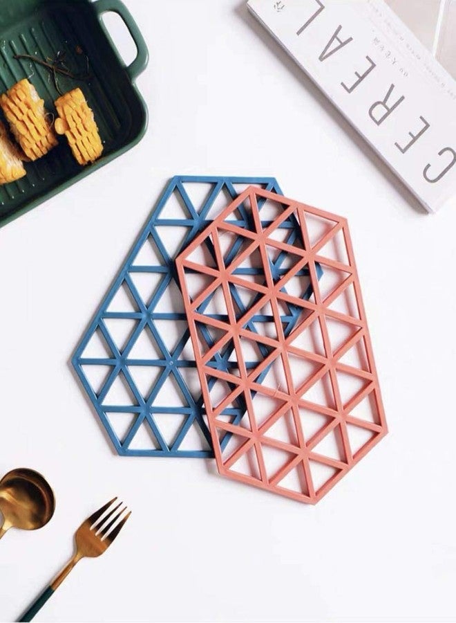 OLWICK® 4 Pcs PVC Tea Coaster Non-Slip Placemat High Temperature Insulation Pad Hollow Pot Mat Bowl with Anti-hot Plastic Placemat (Random Color) - Image 2