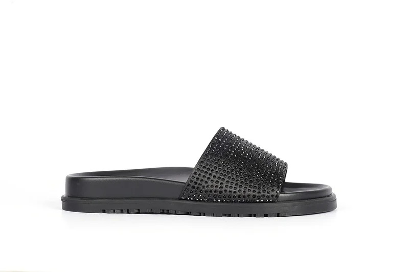 كابلي صنادل نسائية مزينة