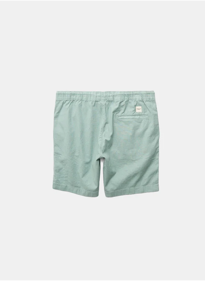 American Eagle AE Flex 8" Lived-In Linen-Blend Trekker Short