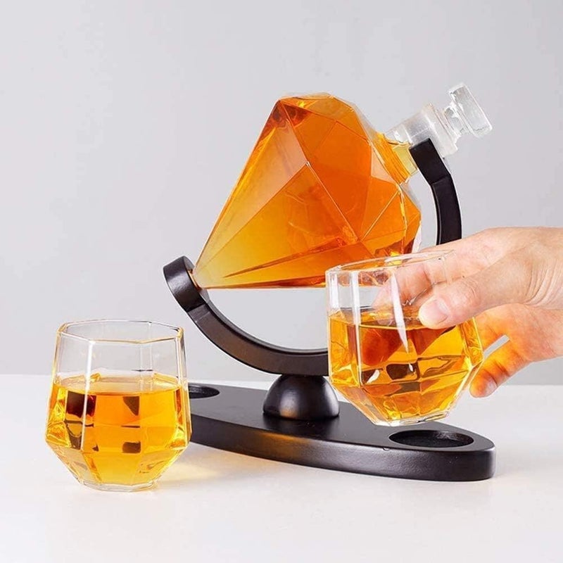 Diamond Whiskey Decanter Set - Stylish 1 Decanter & 2 Pcs Glass & 1 Stand Set | Perfect for Whiskey, Scotch, Wine, Vodka, Tequila, Rum (850ml, Set of 1)  - Image 5