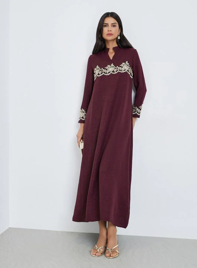 Amirah Burgundy Textured Lace Insert Jalabiya