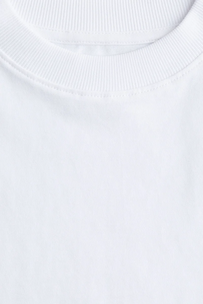 اتش اند ام تي-شيرت بقصّة بوكسي