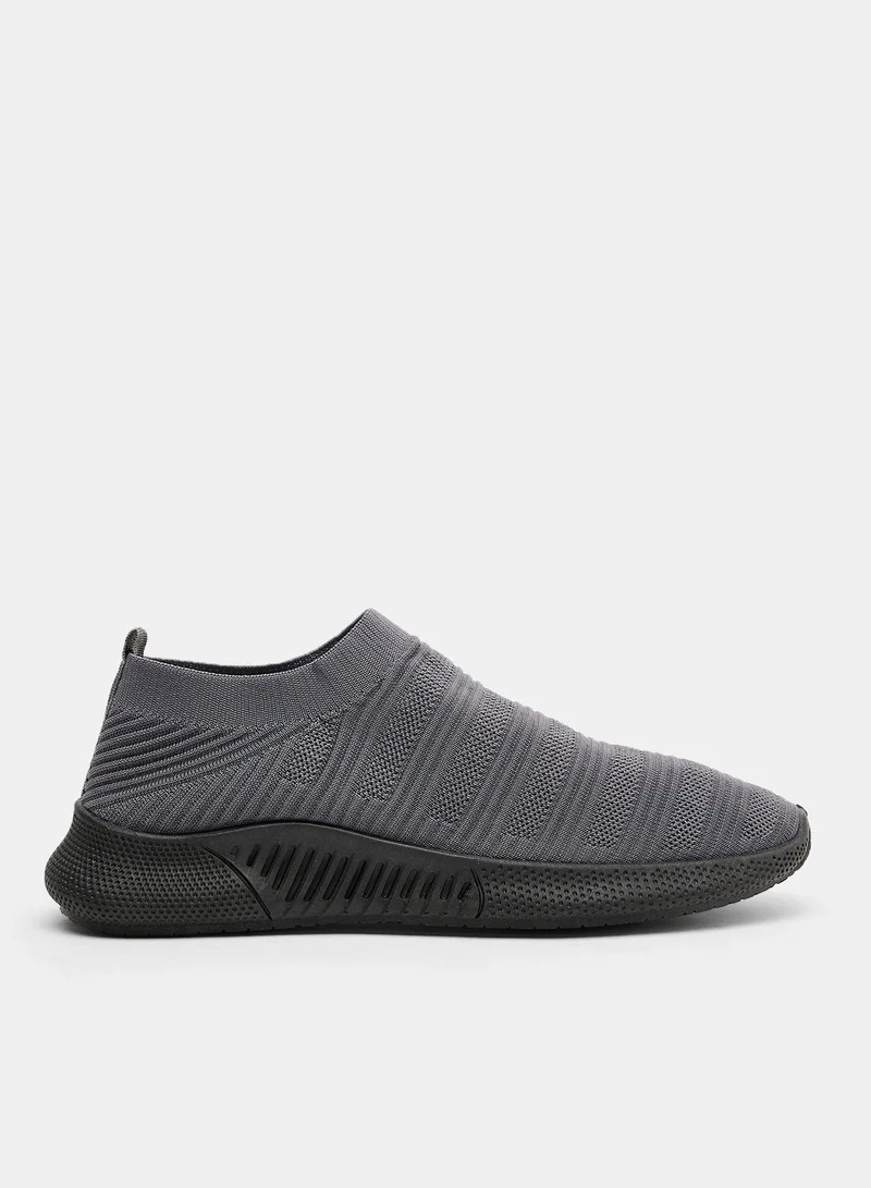 Revs Sneaker For Men