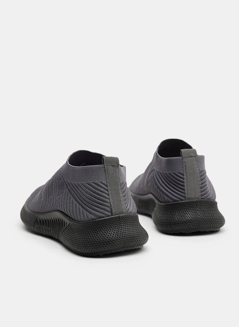 Revs Sneaker For Men