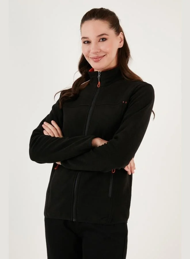 ليلا كارديجان نسائي بياقة مدورة وسحاب وجيوب مضادة للوبر قطعتان