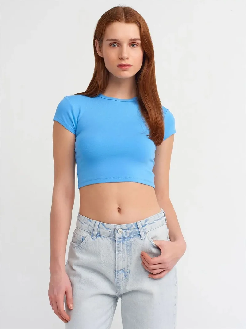 ديلفين Dilvin Women's Crop Slim-Fit Crew Neck T-Shirt