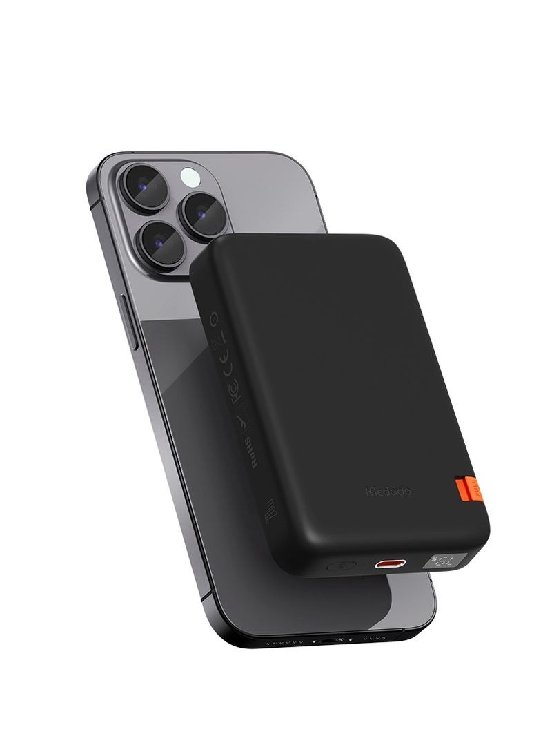 مكدودو بنك الطاقة MCDODO MC5101 20 وات شحن لاسلكي مغناطيسي 10000 مللي أمبير مع حامل هاتف - Image 1