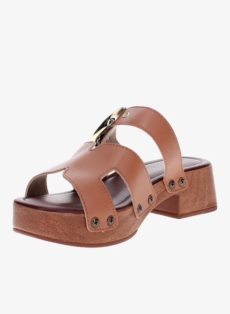 Beira Rio Beira Rio Women’s Flat Summer Footwear – Lightweight Slip-On Comfort with Stylish Casual Design