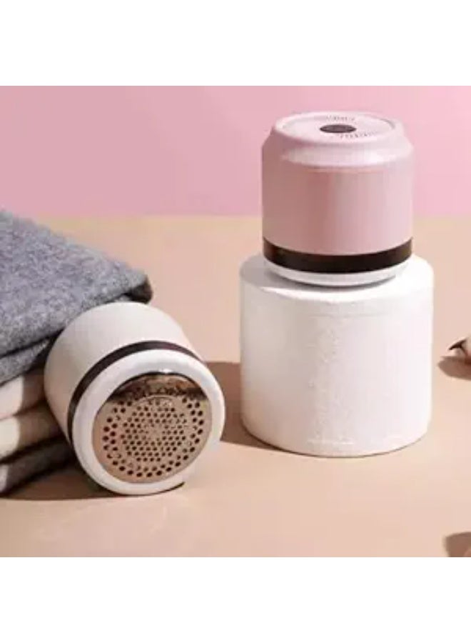 An effective lint remover that easily and safely restores clothes to their new appearance.