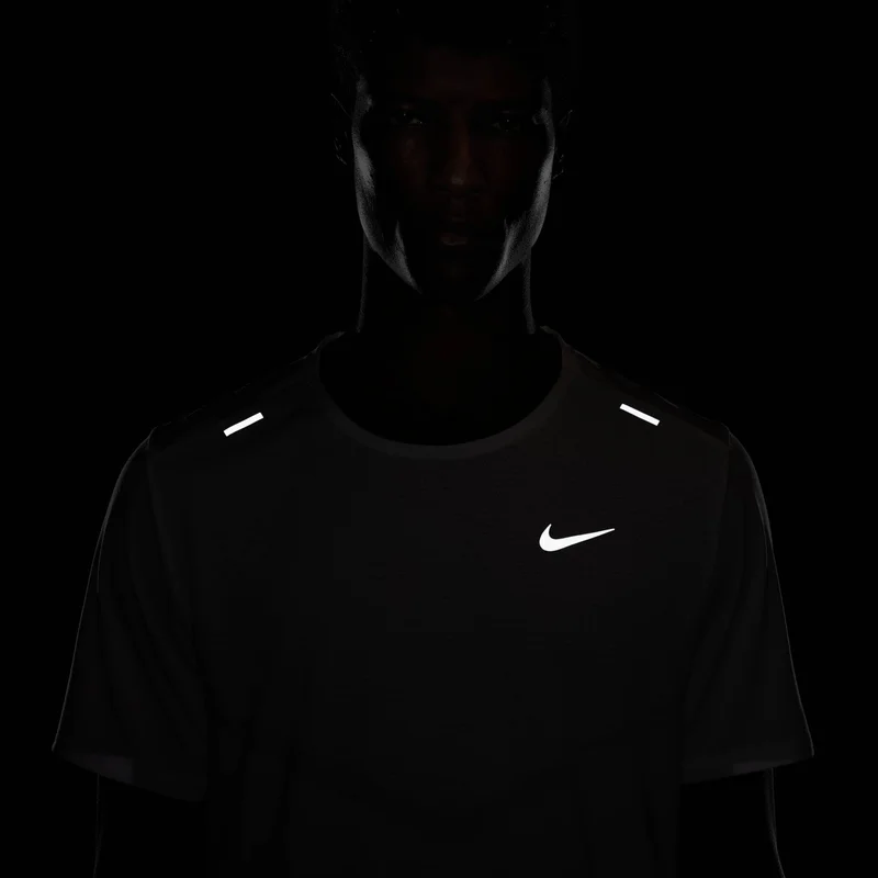 Nike Men's Dri-FIT Rise 365 T-Shirt