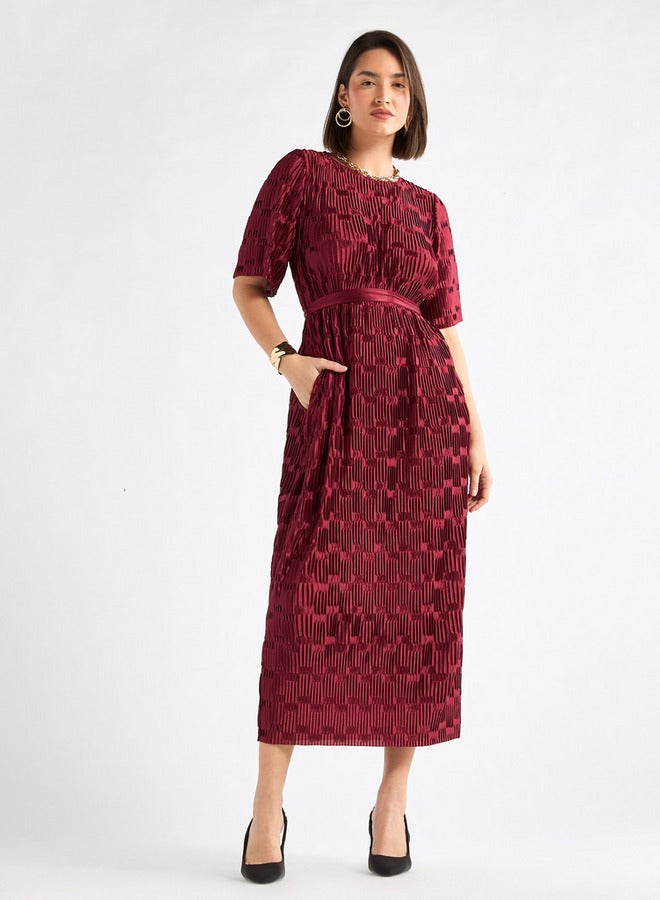 Splash FAV Textured Velvet Midi Dress - Image 1