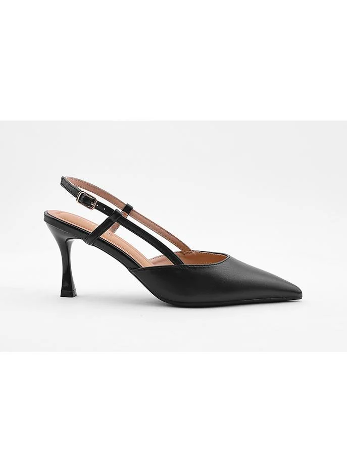 Cuple Heel Shoes – Understated Elegance
