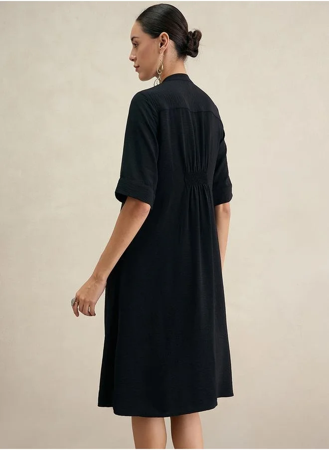 فيميلا Solid Notch Neck Midi Dress with Side Slit by Styli