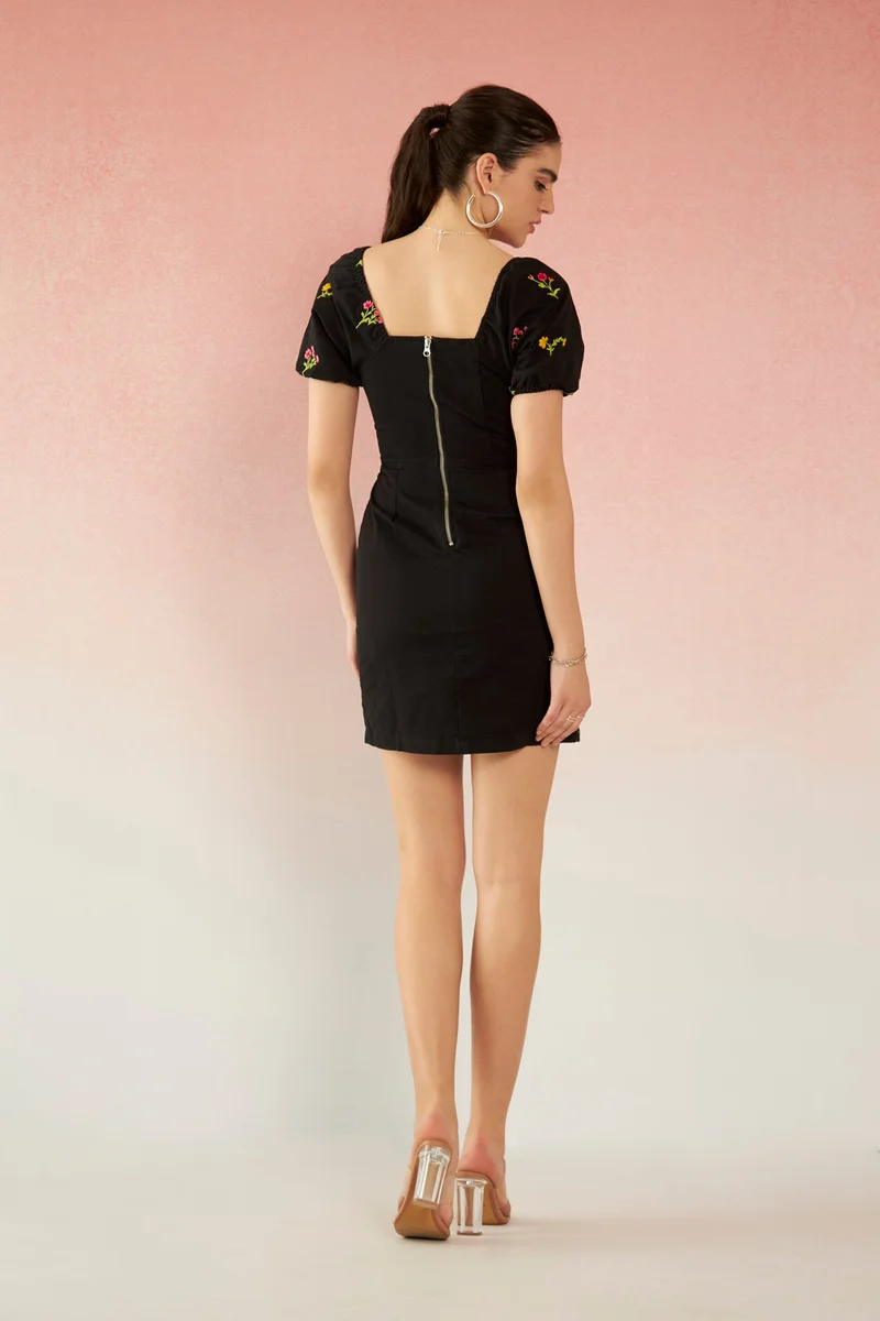 Virgio Cotton Floral Brunchwear Embroidered Dresses for Women