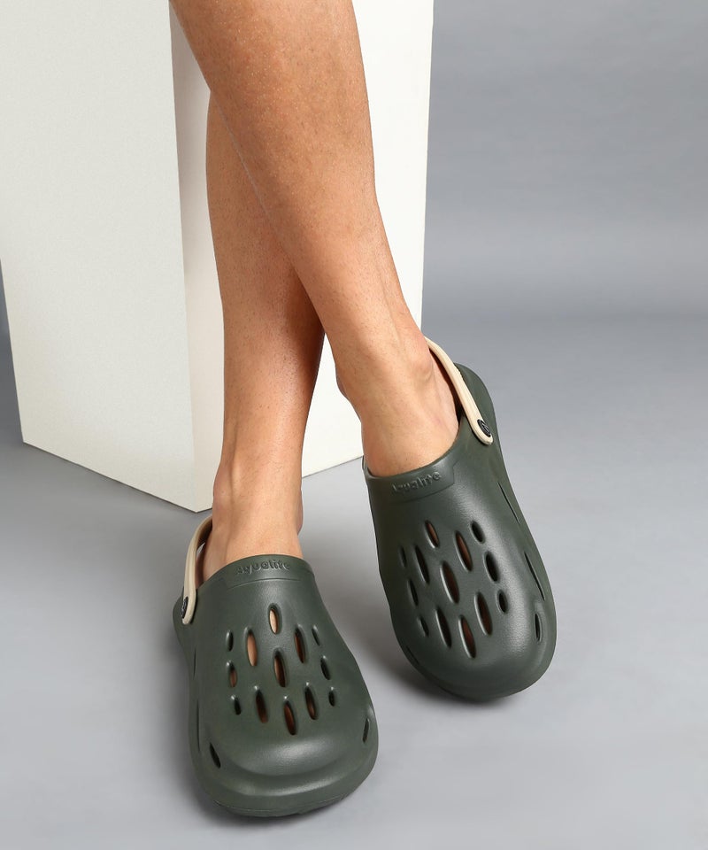 Aqualite Mens Olive & Beige Anti-Skid Clogs - Image 5