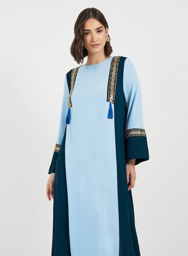 Styli Contrast Side Panel Jalabiya with Tassel Trim
