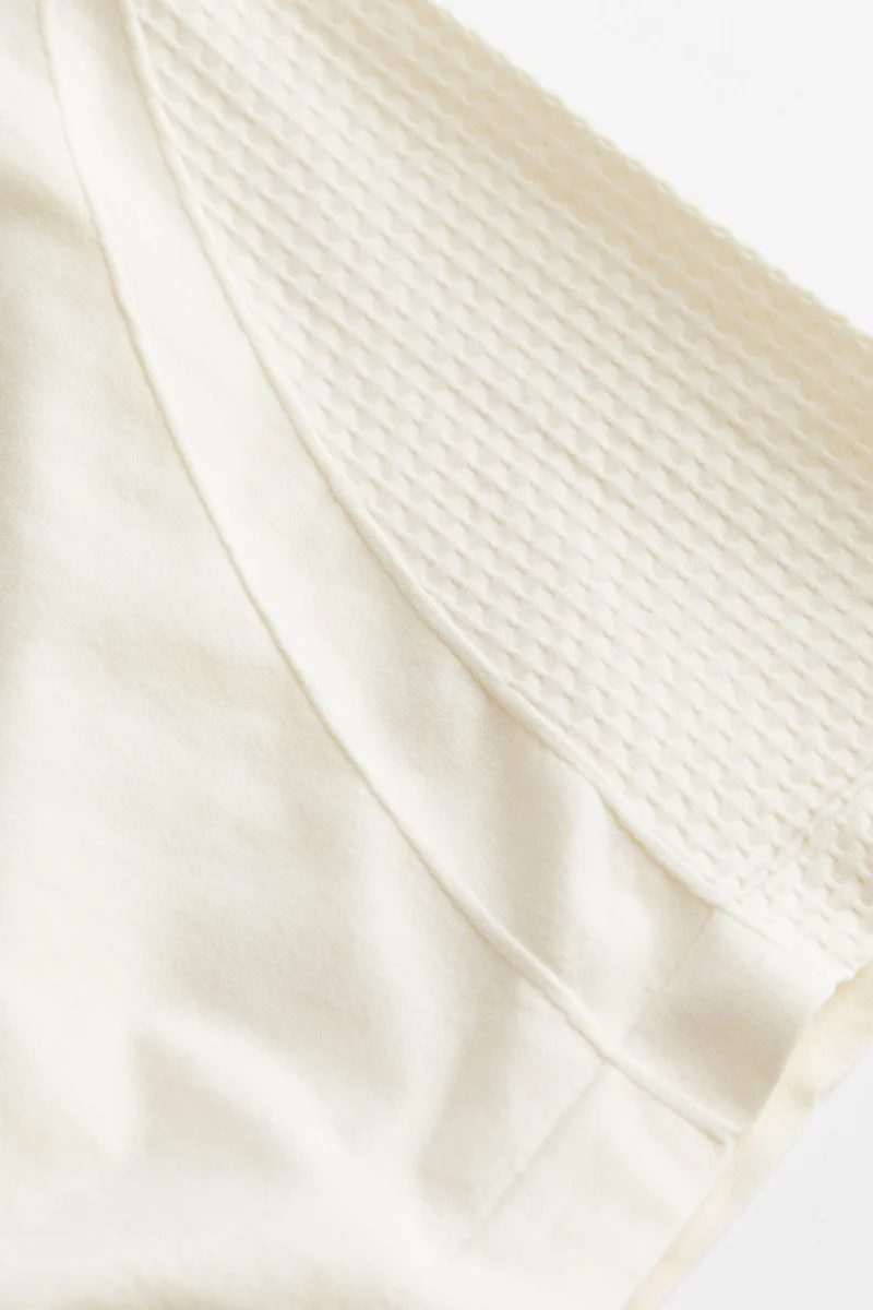 H&M Seamless sports top in DryMove™