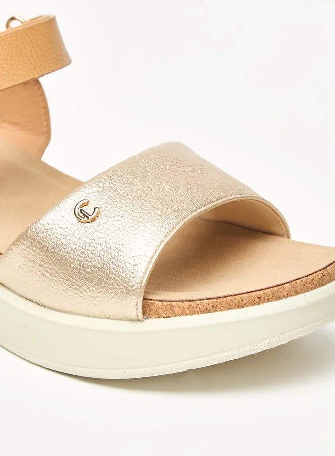 لو كونفورت Women's Textured Flatform Sandals with Hook and Loop Closure