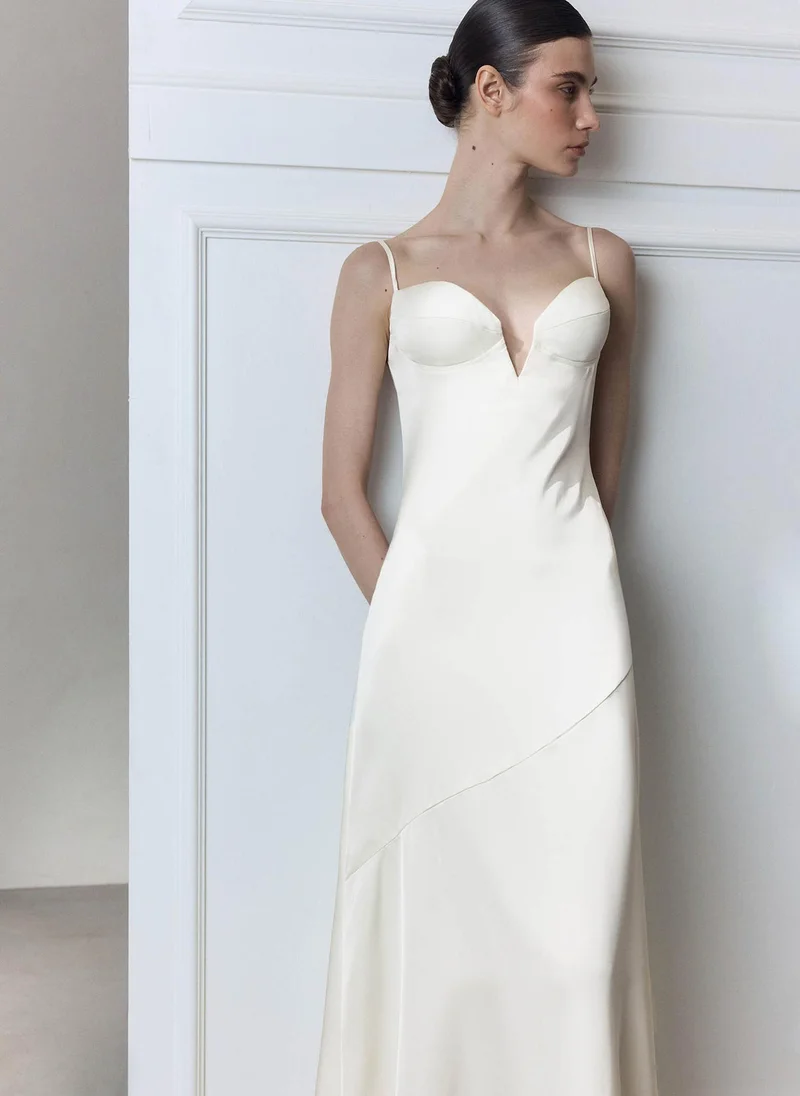 Lichi  Strapless maxi dress with a deep neckline for Women | Best Price UAE