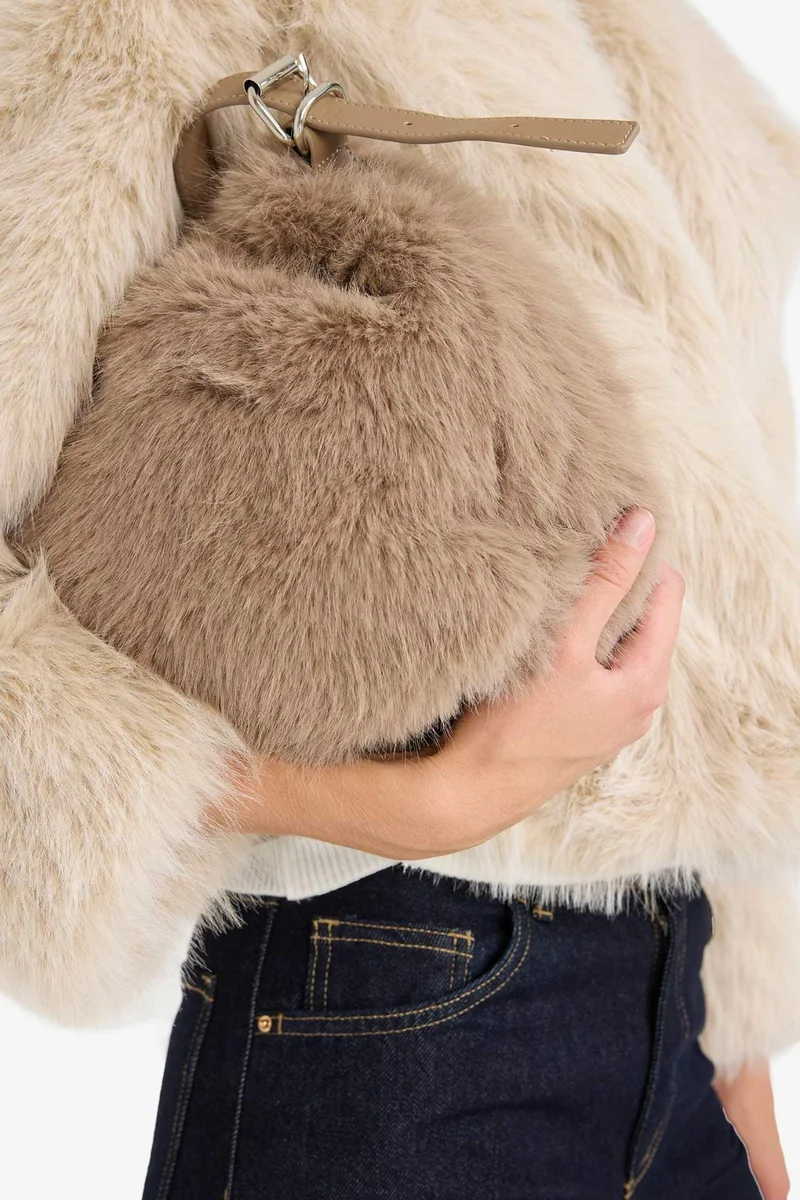 ديفاكتو Crossbody Bag