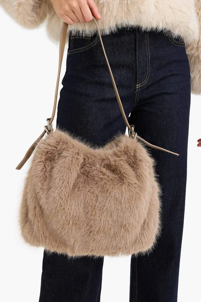 ديفاكتو Crossbody Bag