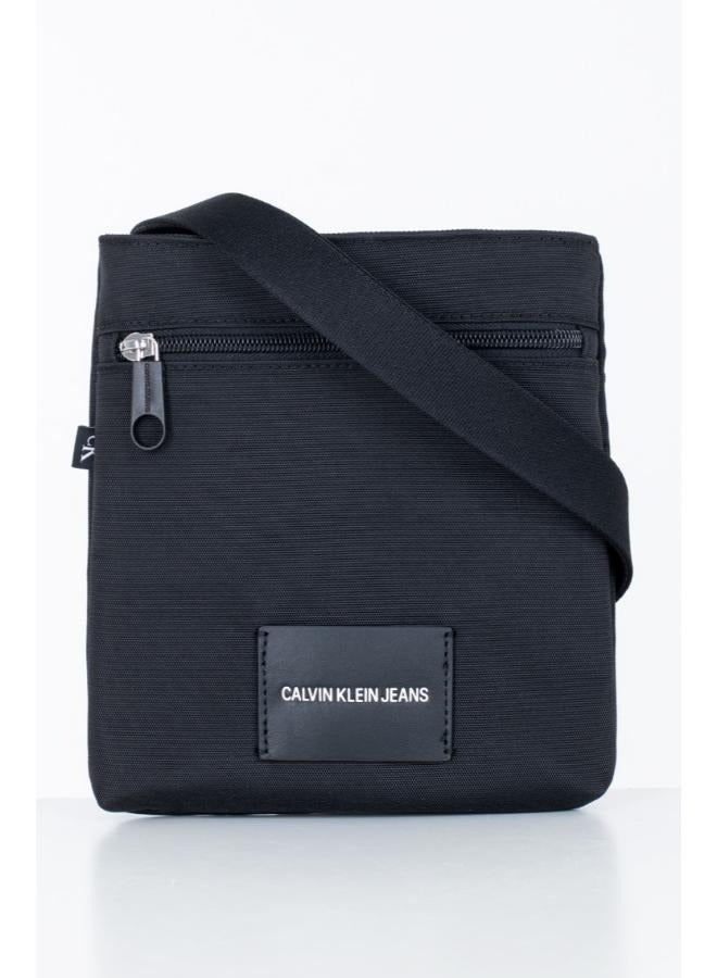 CALVIN KLEIN JEANS PLUS CALVIN KLEIN Men Hand Bag  - Image 1