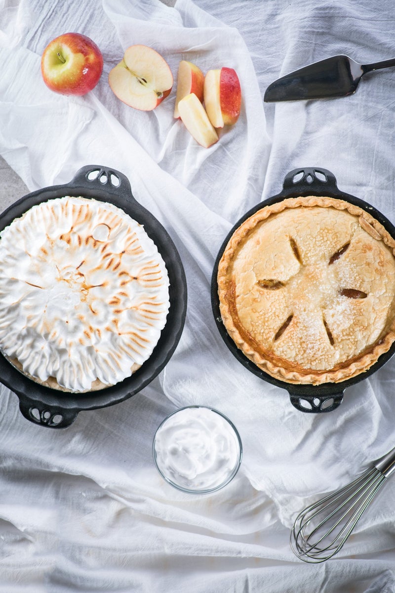 Camp Chef True Seasoned Cast Iron Pie Pan 10" - Image 2