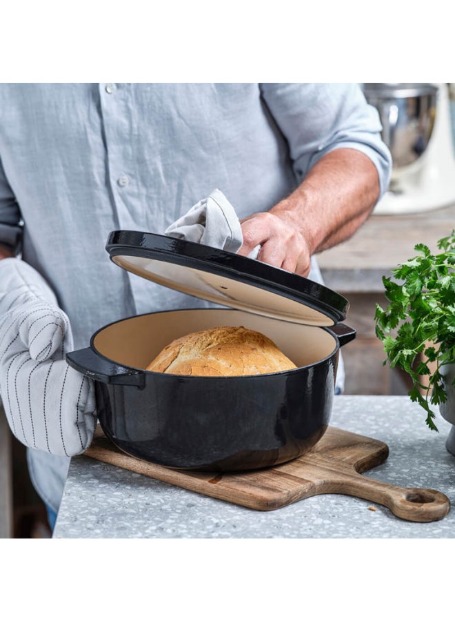 KitchenAid Cast Iron Round Casserole with Lid Onyx Black 26cm CC006061-001 - Image 5