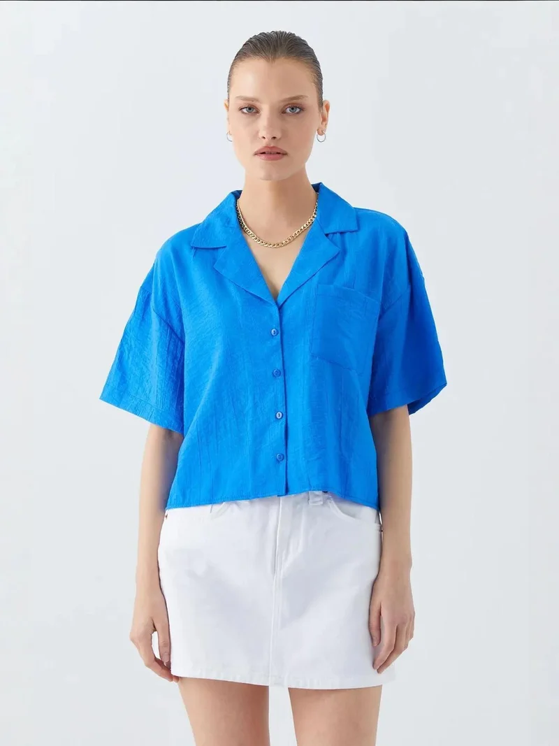 MixRay Mixray Loose Fit Button-Up Crop Shirt with Pocket