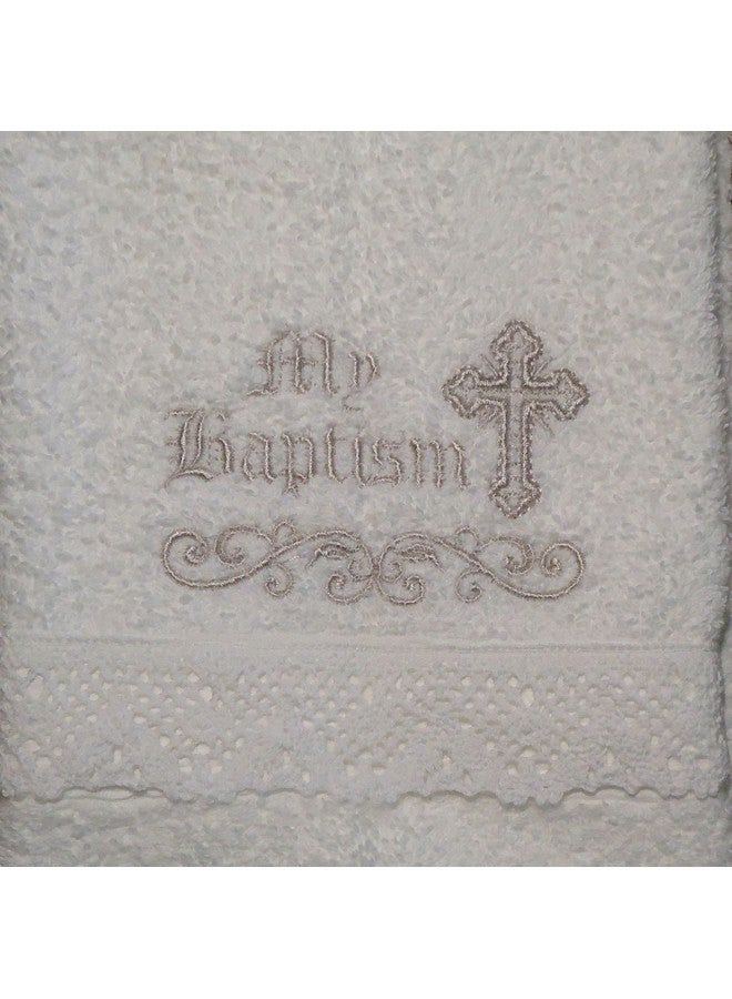 Integrity Designs منشفة تعميد الأطفال بتصميمات متكاملة مع تطريز ودانتيل - Image 1