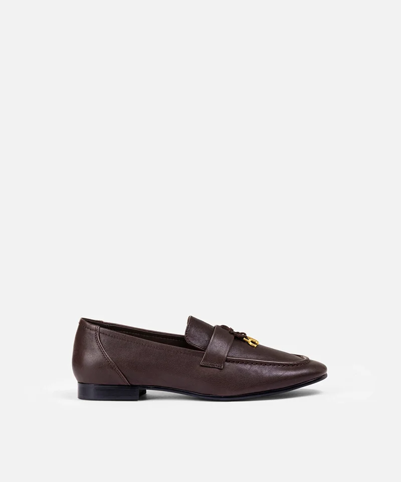 ابيكول Embellished Leather Loafers