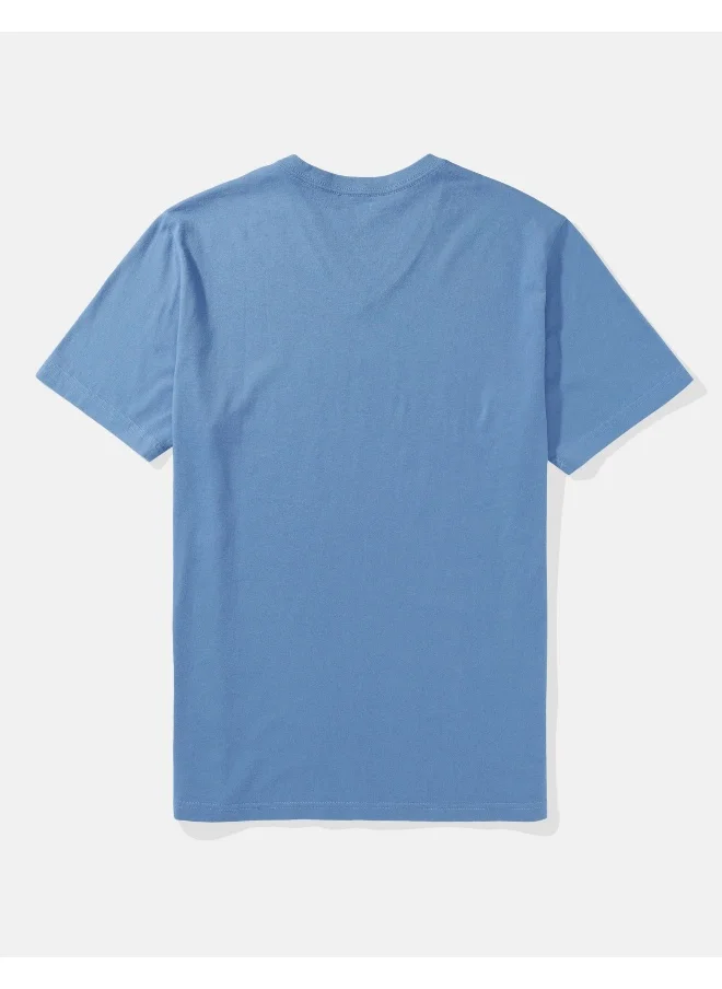 امريكان ايجل Essential V-Neck T-Shirt