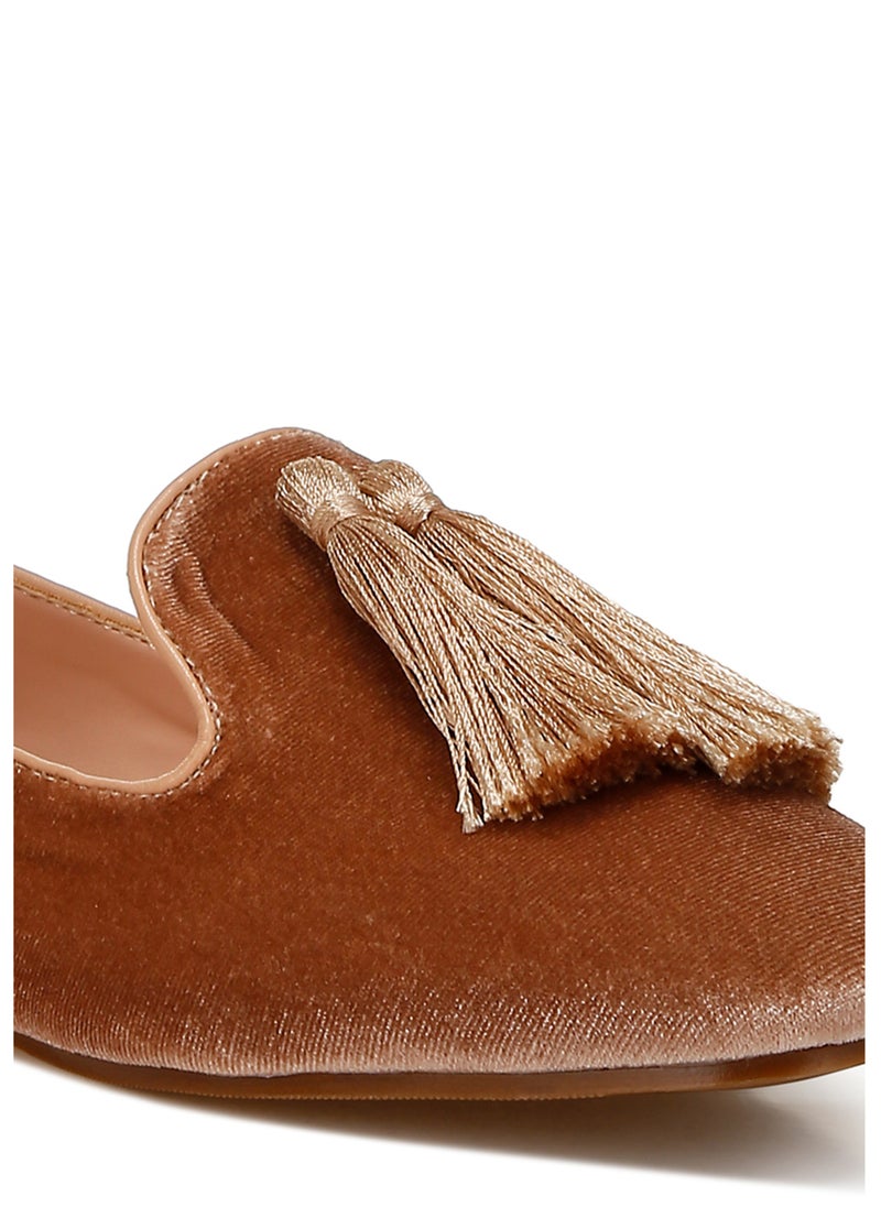 London Rag Iconic Tassel Detail Velvet Loafers in Beige Brown  - Image 5