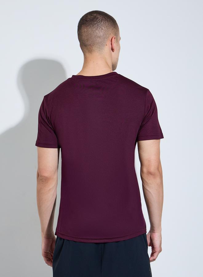 Styli Men Maroon Graphic Print Side Slit Regular Fit T-Shirt - Image 4
